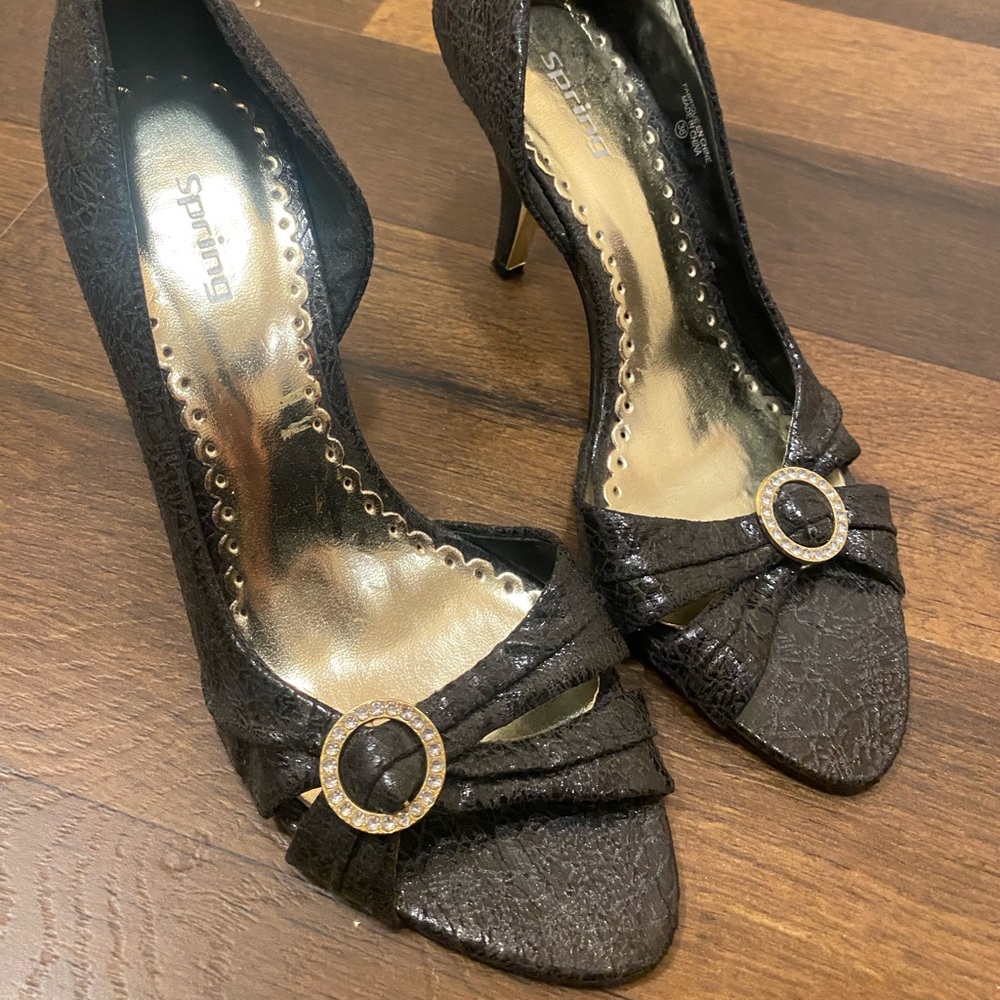 Spring Heeled Sandals